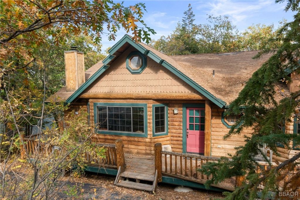 Photo of 1464 Rockspray Drive, Big Bear Lake, CA 92315 (MLS # 32500762)