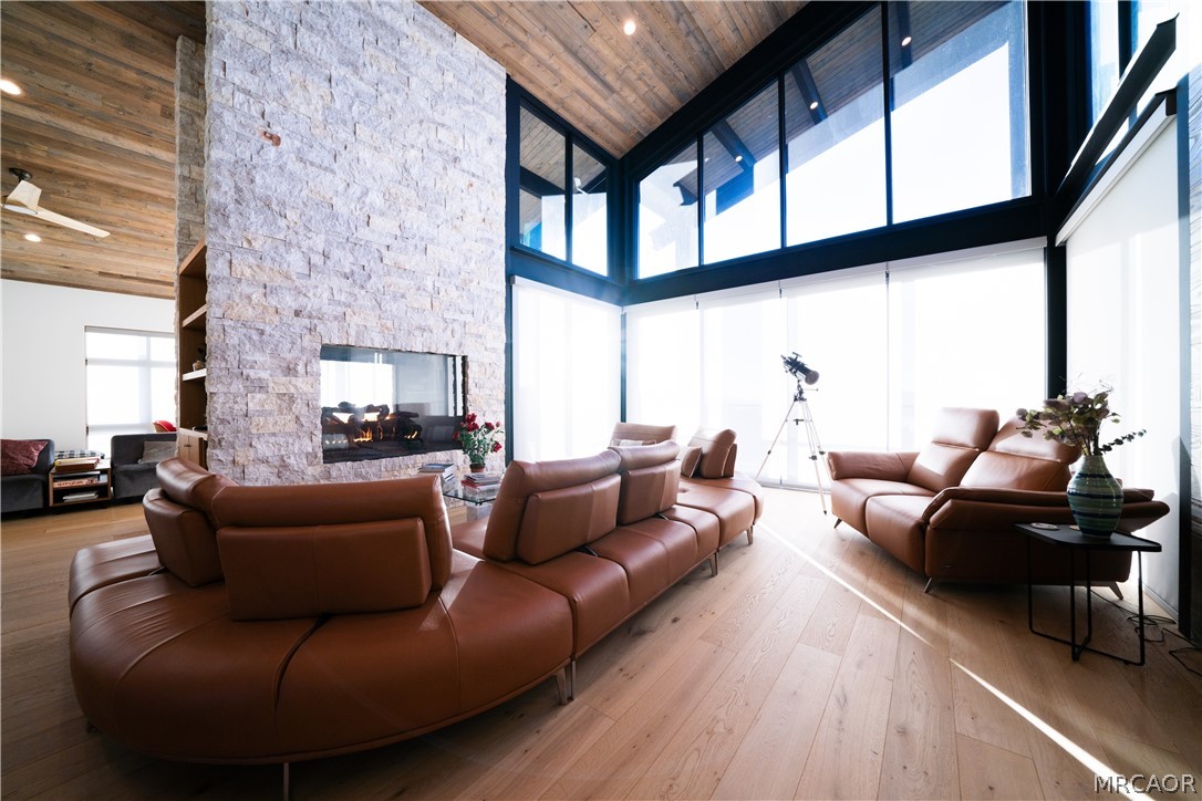 No expense spared on this one-of-a-kind custom contemporary mountain e – image 14