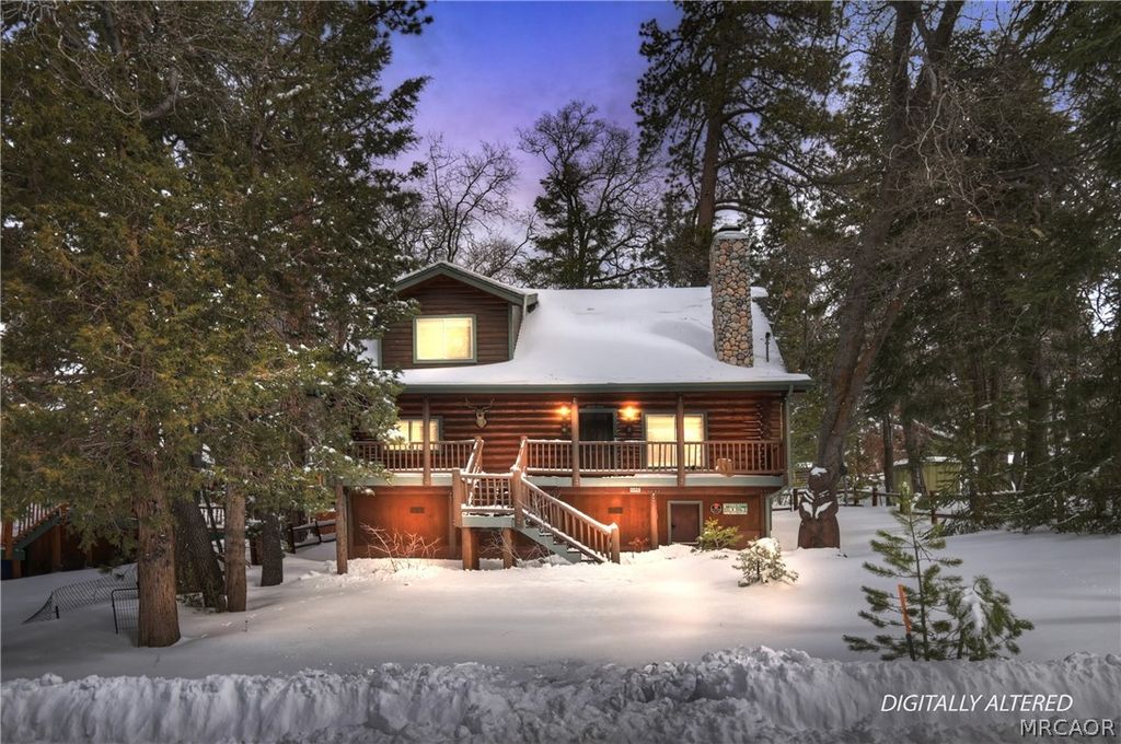 Photo of 43442 Bow Canyon Road, Big Bear Lake, CA 92315 (MLS # 32600369)