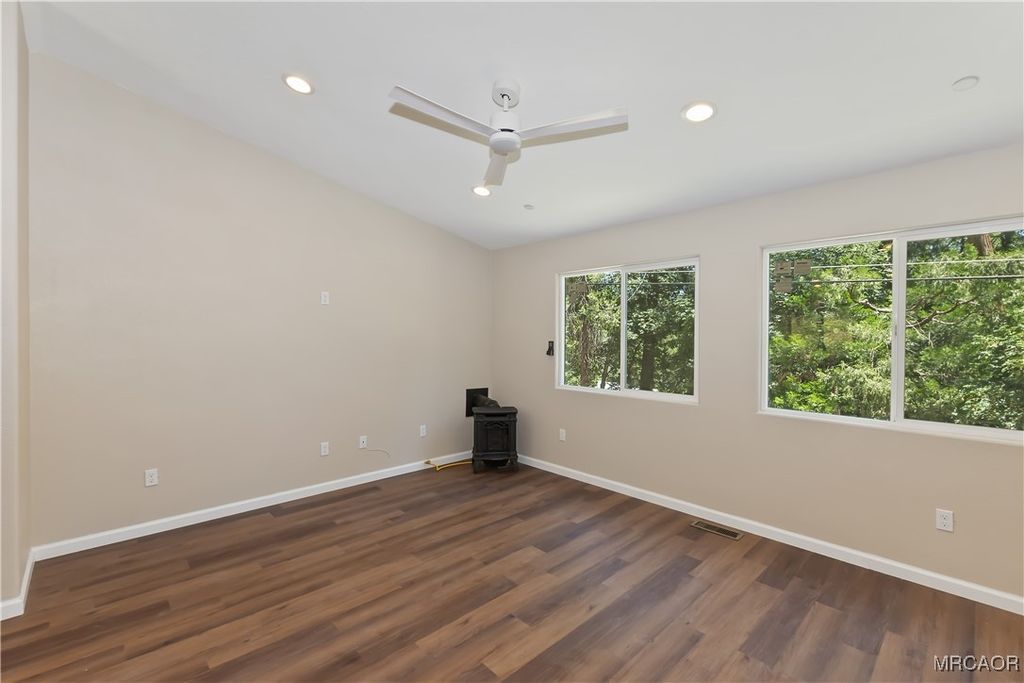 Photo of 730 Highway 138, Crestline, CA 92325 (MLS # 32502753)