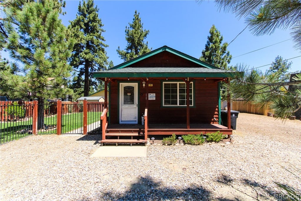 Photo of 2107 2nd Lane, Big Bear City, CA 92314 (MLS # 32601594)