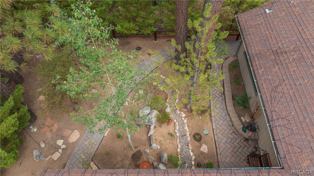 Photo of 824 Mountain Lane, Big Bear City, CA 92314 (MLS # 32602055)