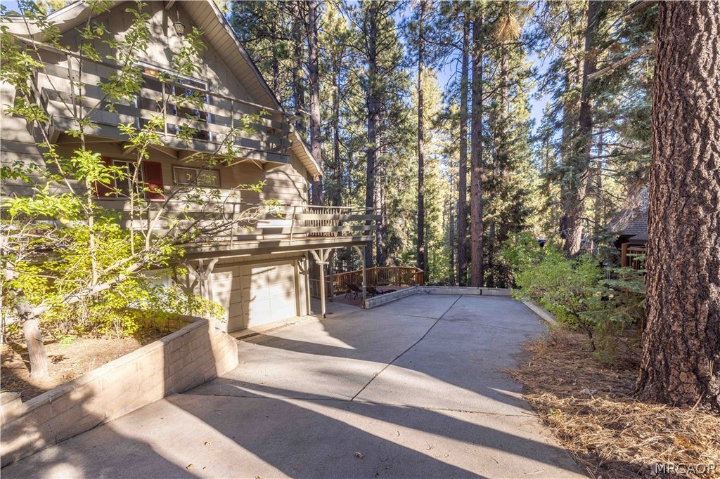 Photo of 43320 Sand Canyon Road, Big Bear Lake, CA 92315 (MLS # 32602305)