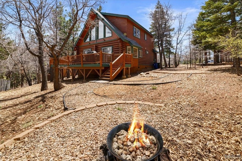 Photo of 1614 S Colusa Drive, Big Bear City, CA 92314 (MLS # 32500936)