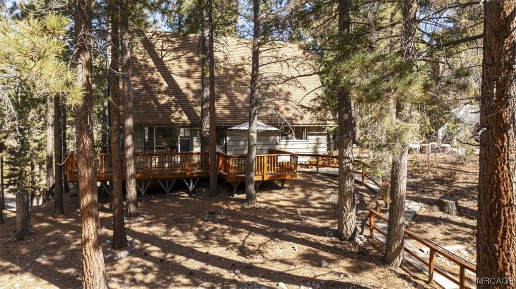 Photo of 1257 Sand Canyon Court, Big Bear Lake, CA 92315 (MLS # 32600221)