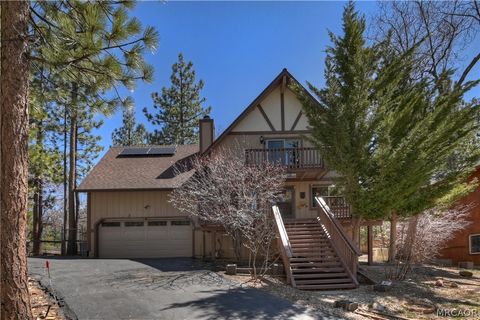 Photo of 850 Alpenweg Drive, Big Bear City, CA 92314 (MLS # 32600557)