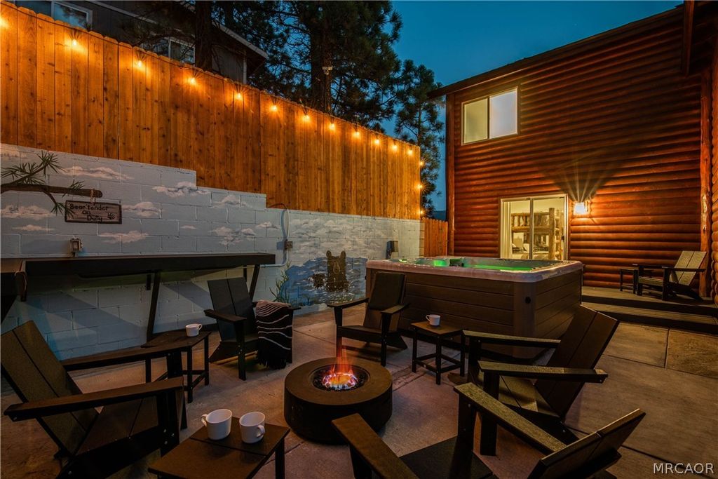 Photo of 1002 White Mountain Drive, Big Bear City, CA 92314 (MLS # 32600332)