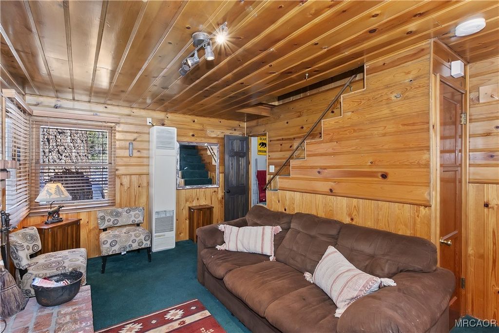 Photo of 982 Villa Grove Avenue, Big Bear City, CA 92314 (MLS # 32502360)