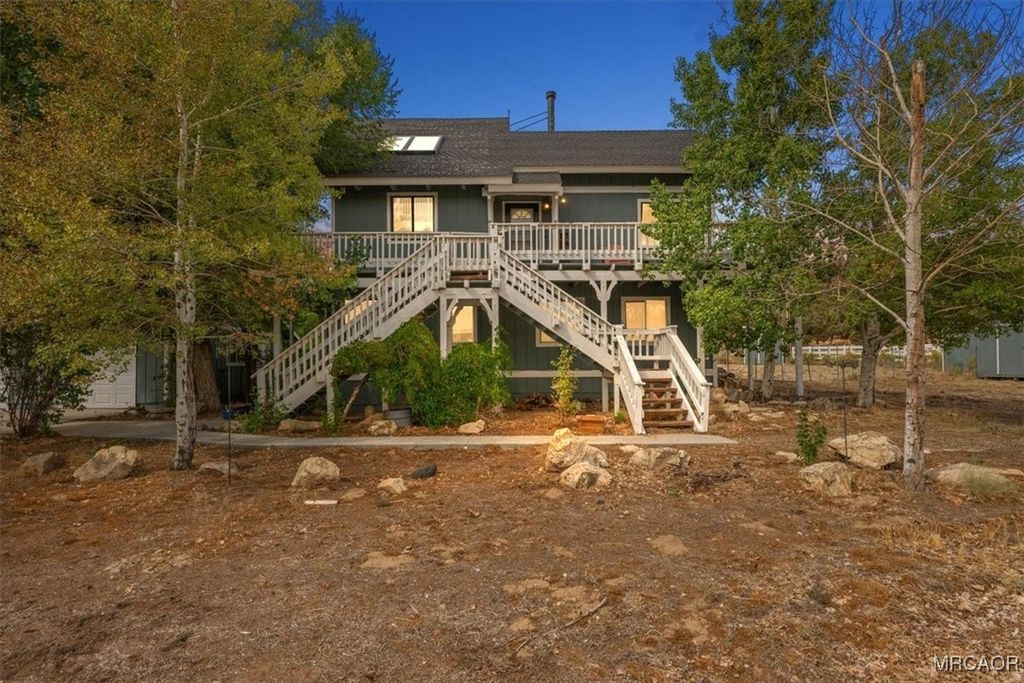 Photo of 46738 Pioneertown Road, Big Bear City, CA 92314 (MLS # 32502298)