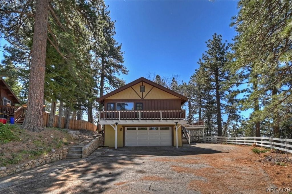 Photo of 30573 Live Oak Drive, Running Springs, CA 92382 (MLS # 32600550)