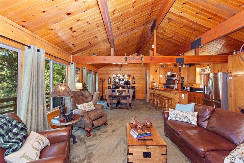 Photo of 740 Cove Drive, Big Bear Lake, CA 92315 (MLS # 32502202)