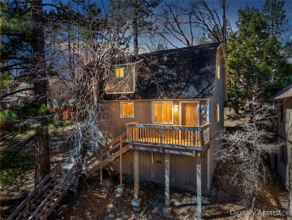 Photo of 32796 Lupine Drive, Running Springs, CA 92382 (MLS # 32600220)