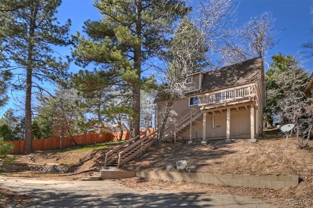 Photo of 32796 Lupine Drive, Running Springs, CA 92382 (MLS # 32600220)