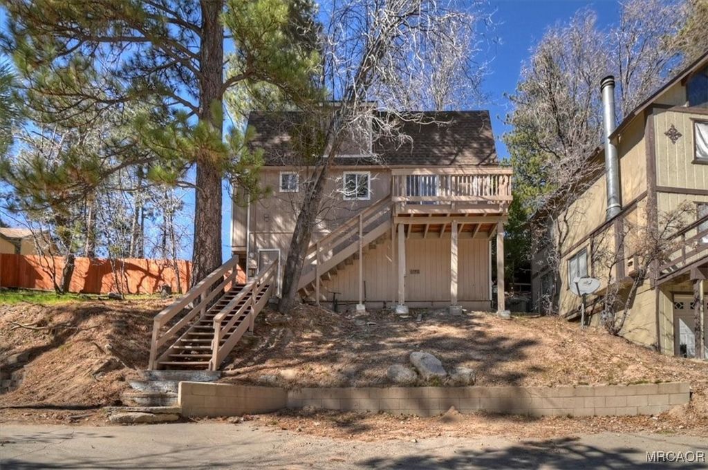 Photo of 32796 Lupine Drive, Running Springs, CA 92382 (MLS # 32600220)