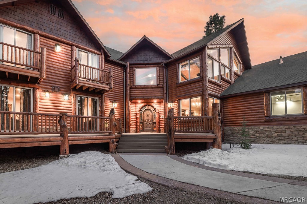 Big Bear City, California, 92314, United States, 4 Bedrooms Bedrooms, ,6 BathroomsBathrooms,Residential,Active,2022980