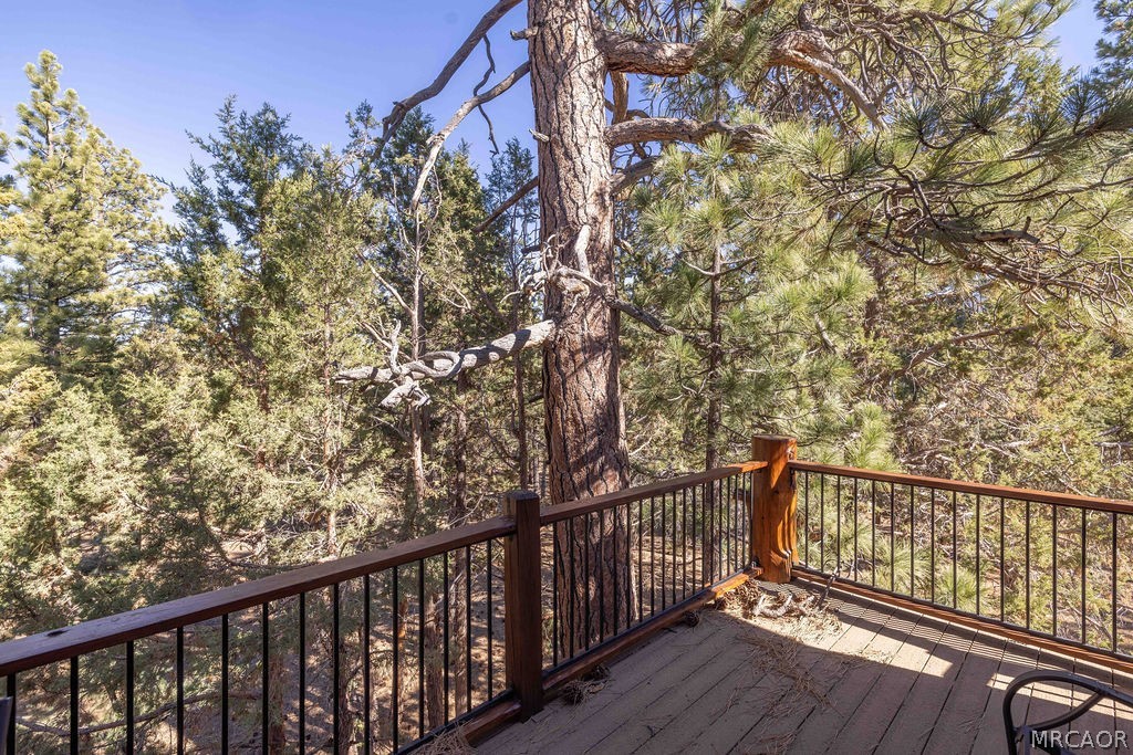 Big Bear City, California, 92314, United States, 4 Bedrooms Bedrooms, ,6 BathroomsBathrooms,Residential,Active,2022980