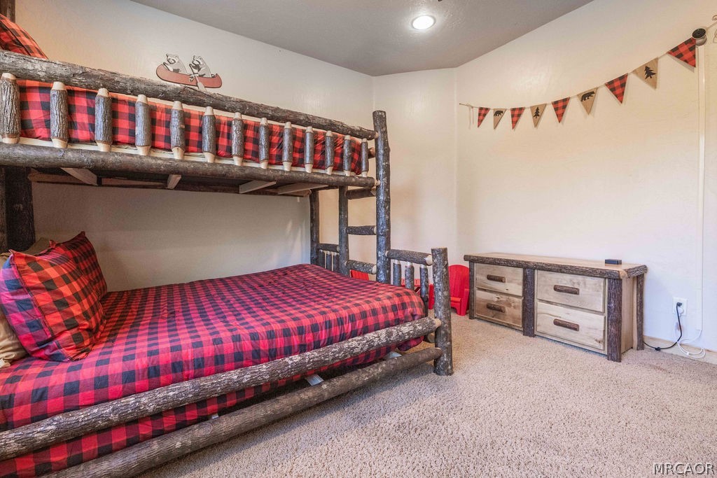 Big Bear City, California, 92314, United States, 4 Bedrooms Bedrooms, ,6 BathroomsBathrooms,Residential,Active,2022980