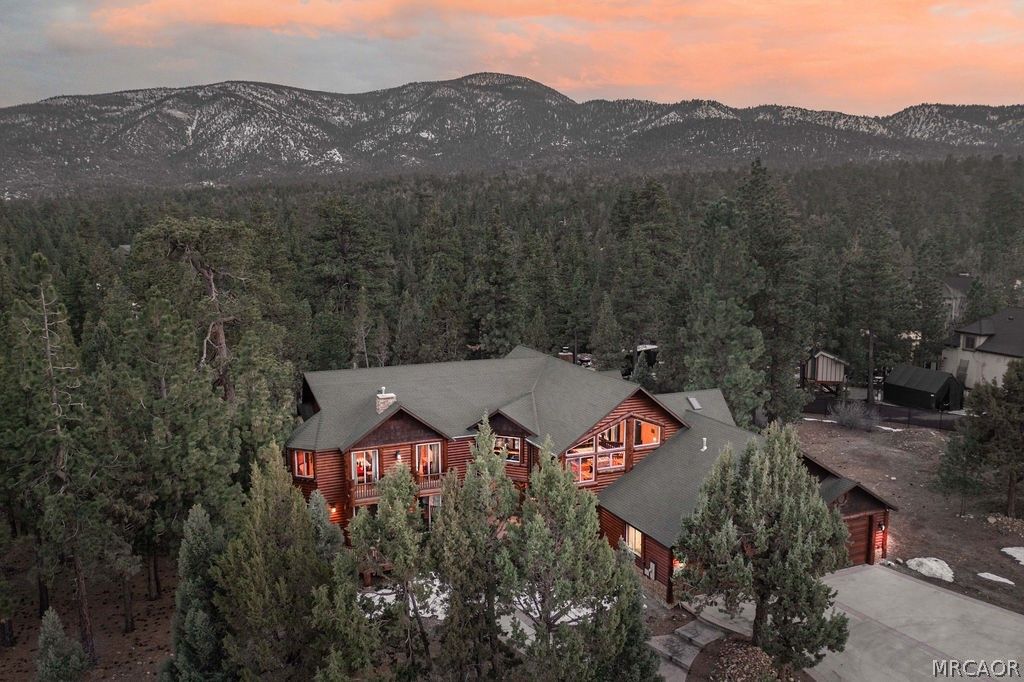 Photo of 1086 Heritage Trail, Big Bear City, CA 92314 (MLS # 32600428)