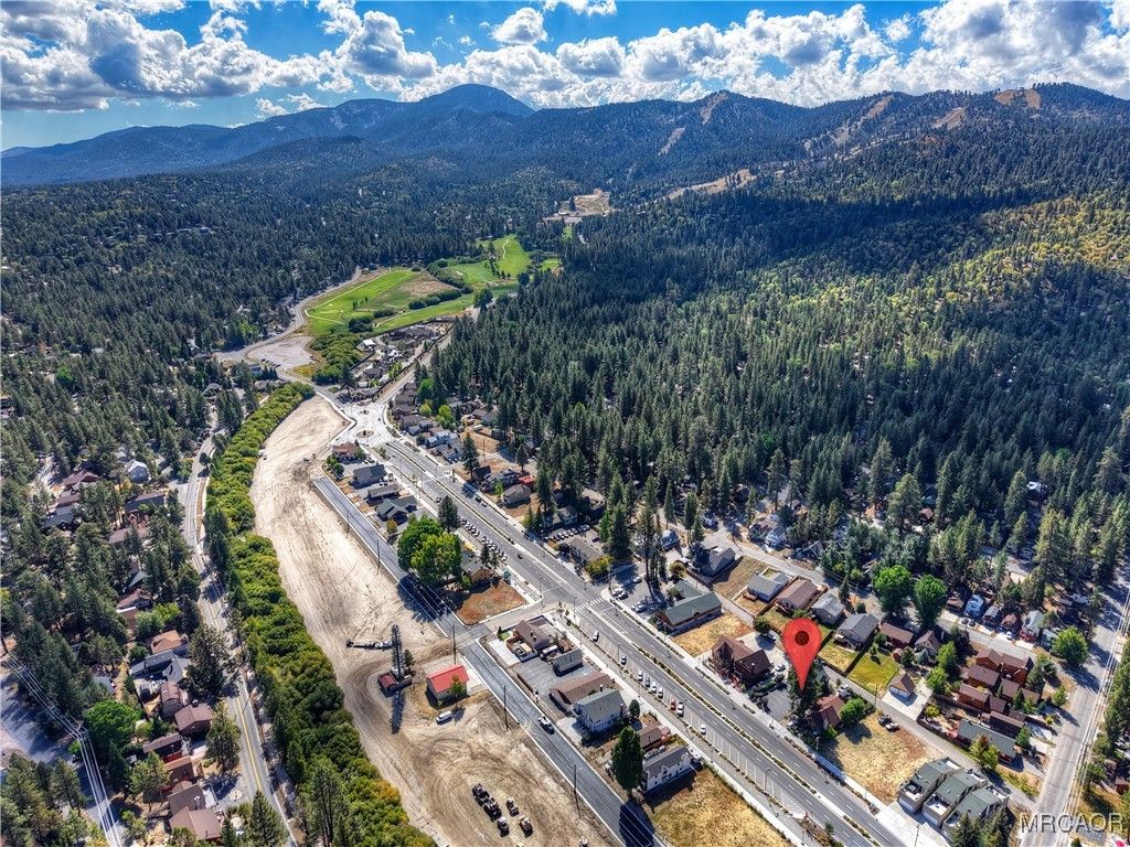 Photo of 42565 Moonridge Road, Big Bear Lake, CA 92315 (MLS # 32502276)