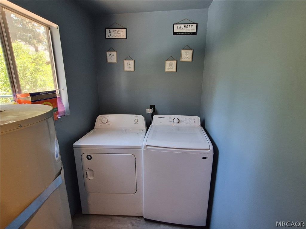 Photo of 2052 Mahogany Lane, Big Bear City, CA 92314 (MLS # 32600950)