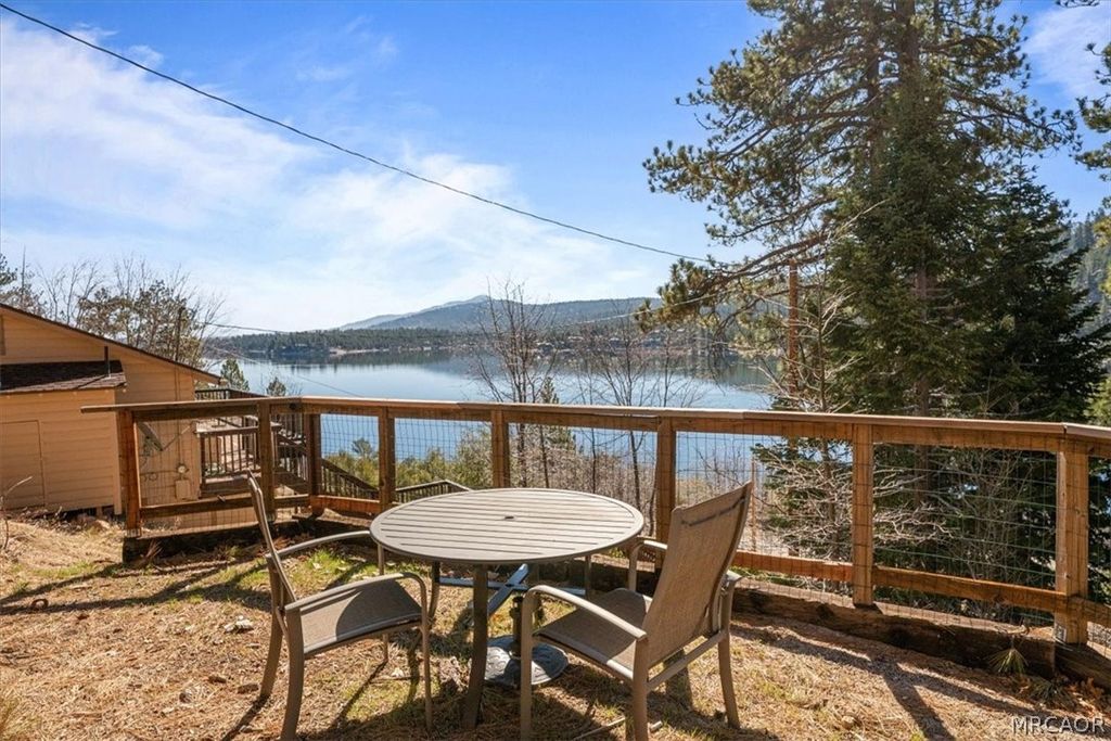 Photo of 103 Big Bear Tract, Fawnskin, CA 92333 (MLS # 32600497)