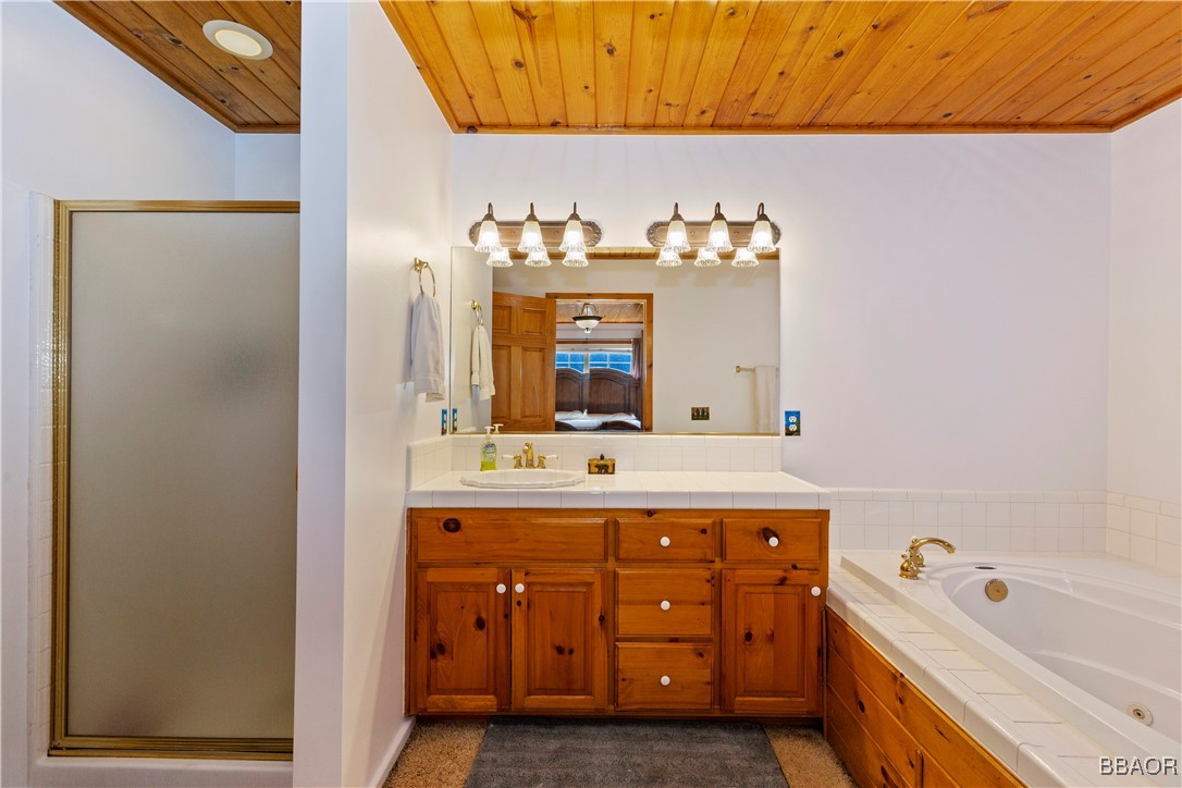 Big Bear Lake, California, 92315, United States, 5 Bedrooms Bedrooms, ,4 BathroomsBathrooms,Residential,Active,2025953