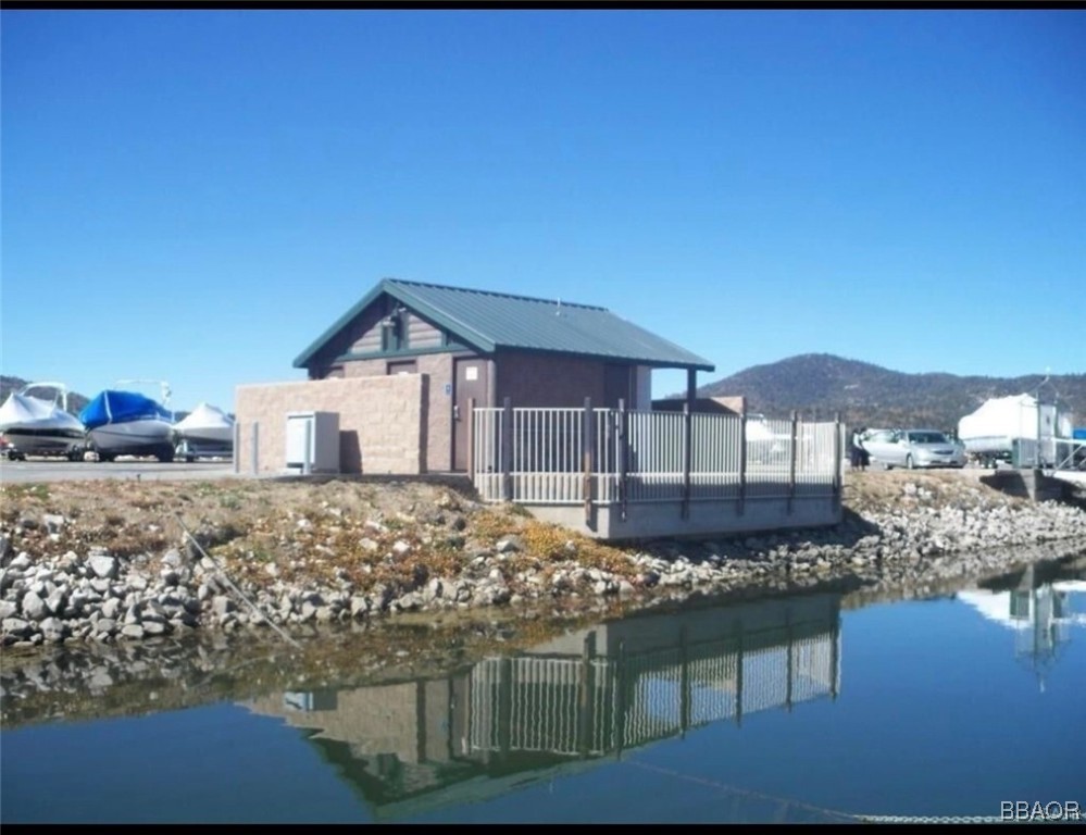 Big Bear Lake, California, 92315, United States, 5 Bedrooms Bedrooms, ,4 BathroomsBathrooms,Residential,Active,2025953