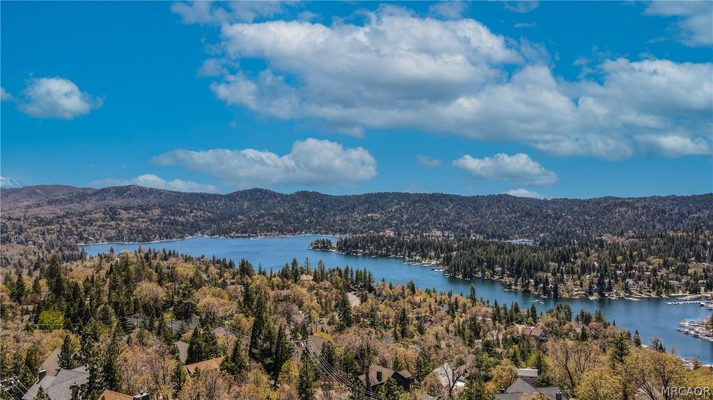 Photo of 27720 St Bernard Lane, Lake Arrowhead, CA 92352 (MLS # 32600625)