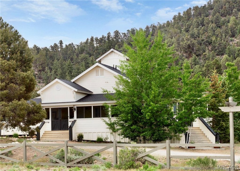 Photo of 2000 Baldwin Lake Road, Big Bear City, CA 92314 (MLS # 32600681)