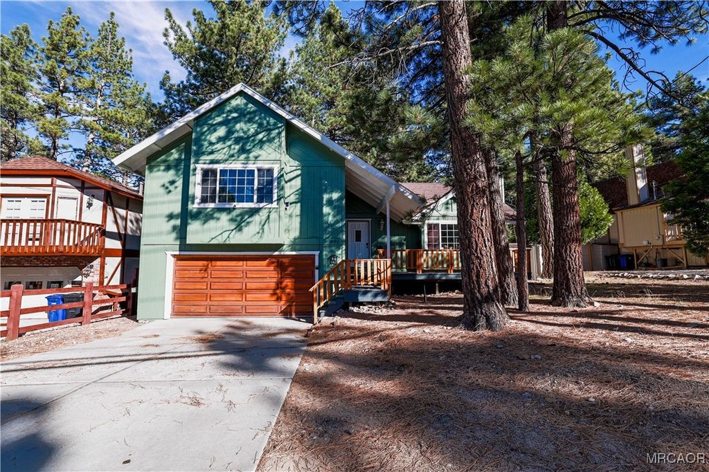 Photo of 488 Division Drive, Big Bear City, CA 92314 (MLS # 32502563)
