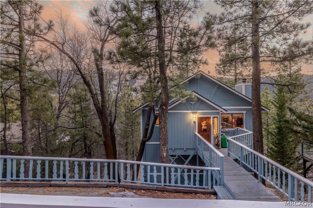 Photo of 846 Menlo Drive, Big Bear City, CA 92315 (MLS # 32600514)