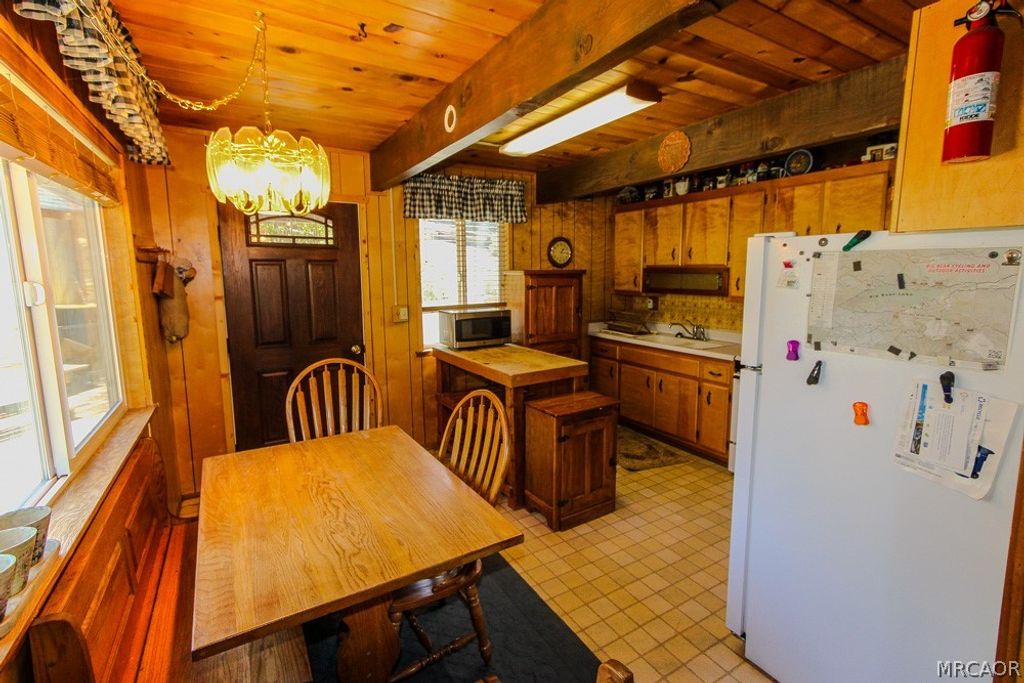Photo of 136 Mann Drive, Big Bear City, CA 92314 (MLS # 32600997)
