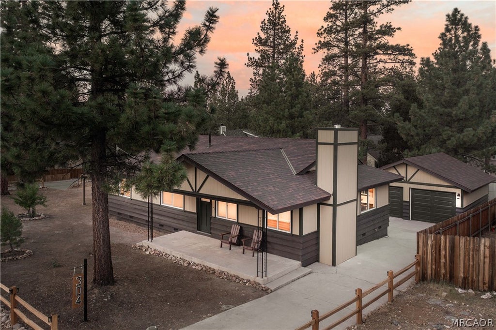 Photo of 304 Greenspot Boulevard, Big Bear City, CA 92314 (MLS # 32601887)