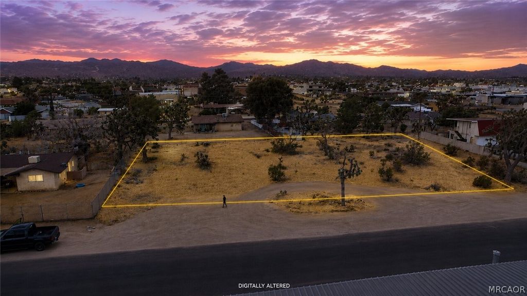 Photo of 0 Aviation, Yucca Valley, CA 92252 (MLS # 32601634)