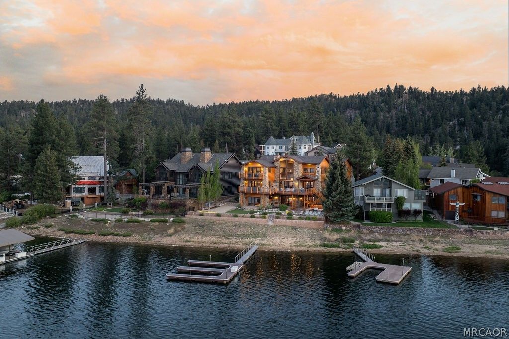 Photo of 659 Cove Drive, Big Bear Lake, CA 92315 (MLS # 32601177)