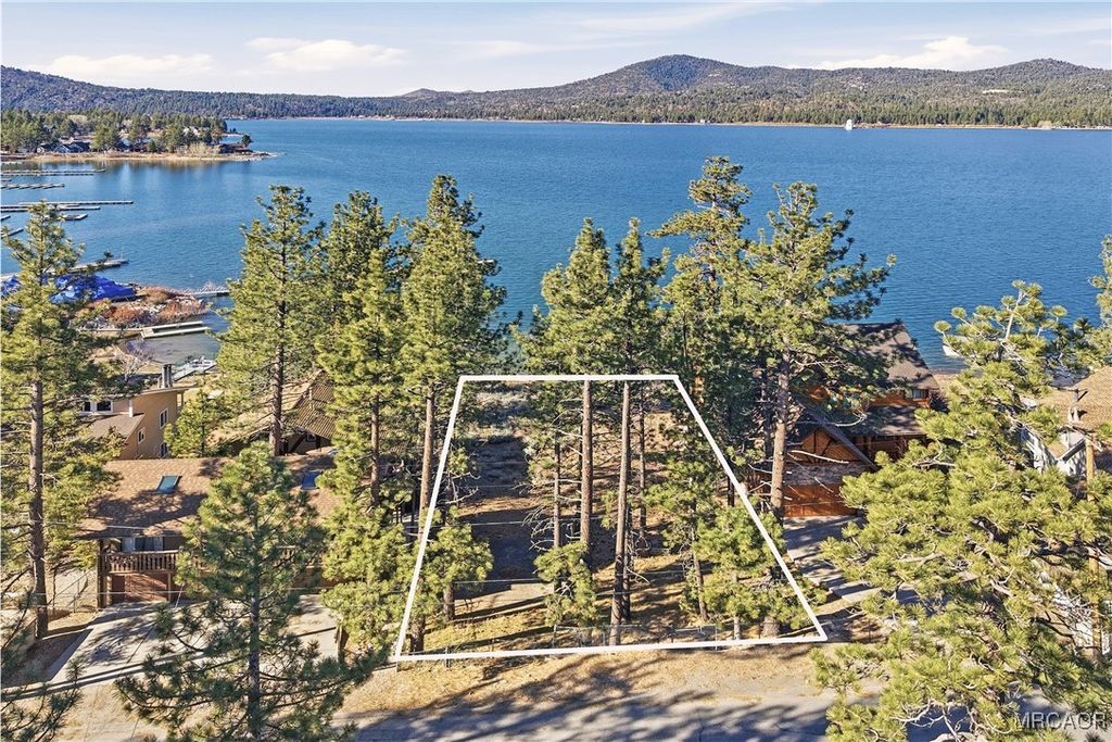 Photo of 40598 Simonds Drive, Big Bear Lake, CA 92315 (MLS # 32600149)