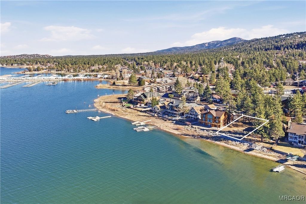 Photo of 40598 Simonds Drive, Big Bear Lake, CA 92315 (MLS # 32600149)