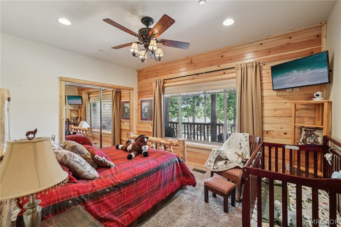 Big Bear City, California, 92314, United States, 4 Bedrooms Bedrooms, ,5 BathroomsBathrooms,Residential,Active,2025580