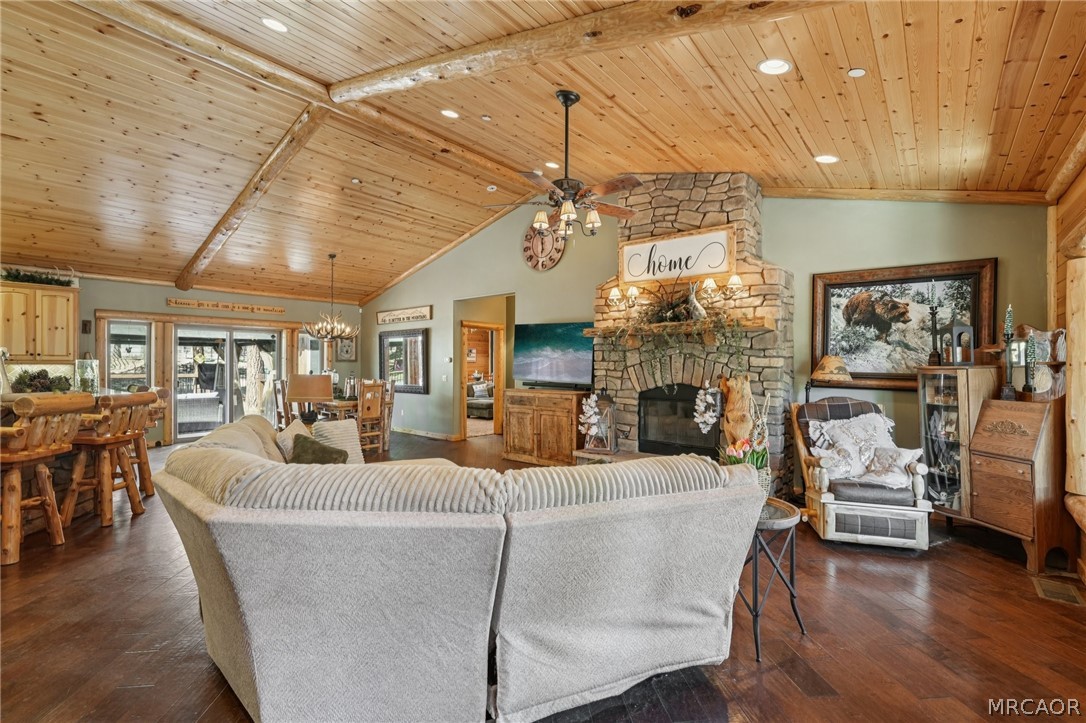 Big Bear City, California, 92314, United States, 4 Bedrooms Bedrooms, ,5 BathroomsBathrooms,Residential,Active,2025580