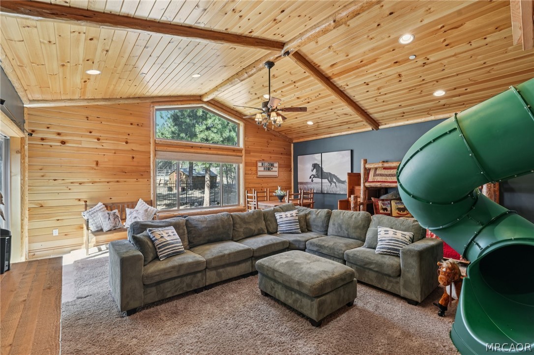 Big Bear City, California, 92314, United States, 4 Bedrooms Bedrooms, ,5 BathroomsBathrooms,Residential,Active,2025580