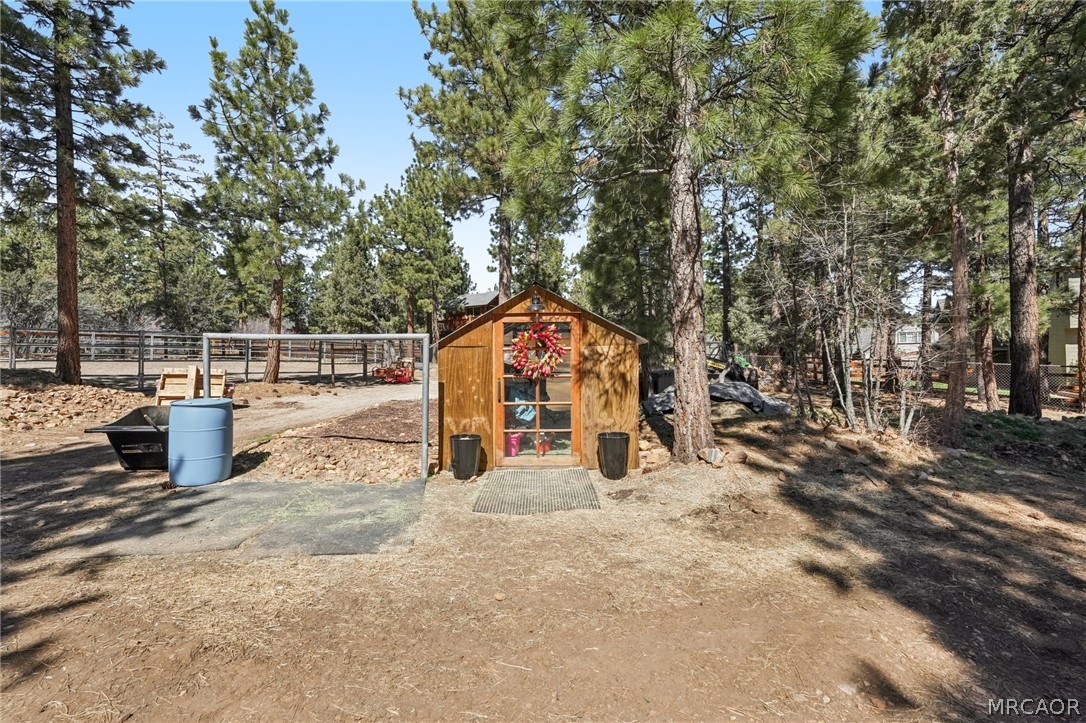 Big Bear City, California, 92314, United States, 4 Bedrooms Bedrooms, ,5 BathroomsBathrooms,Residential,Active,2025580