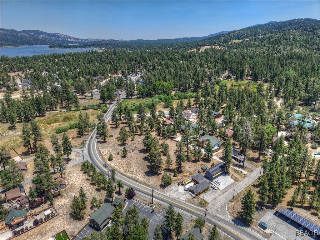 Photo of 0 Big Bear, Big Bear Lake, CA 92315 (MLS # 32501741)