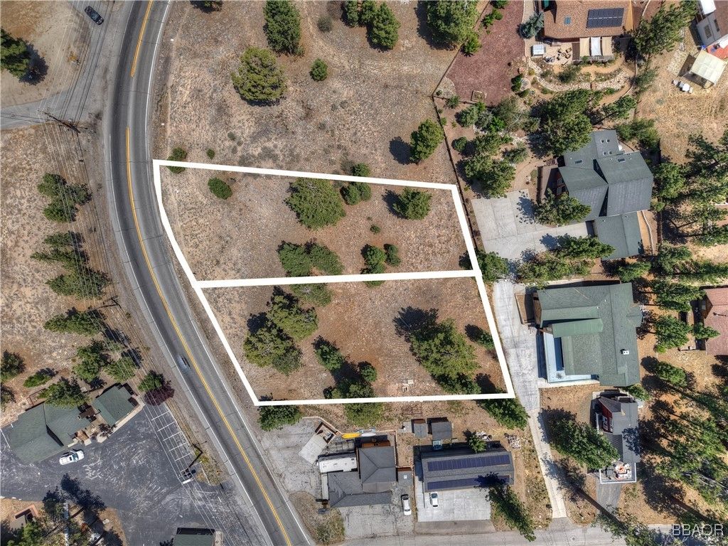Photo of 0 Big Bear, Big Bear Lake, CA 92315 (MLS # 32501741)