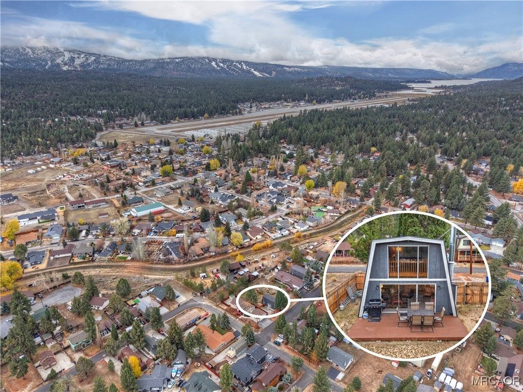 Photo of 236 E Cinderella Drive, Big Bear City, CA 92314 (MLS # 32502710)