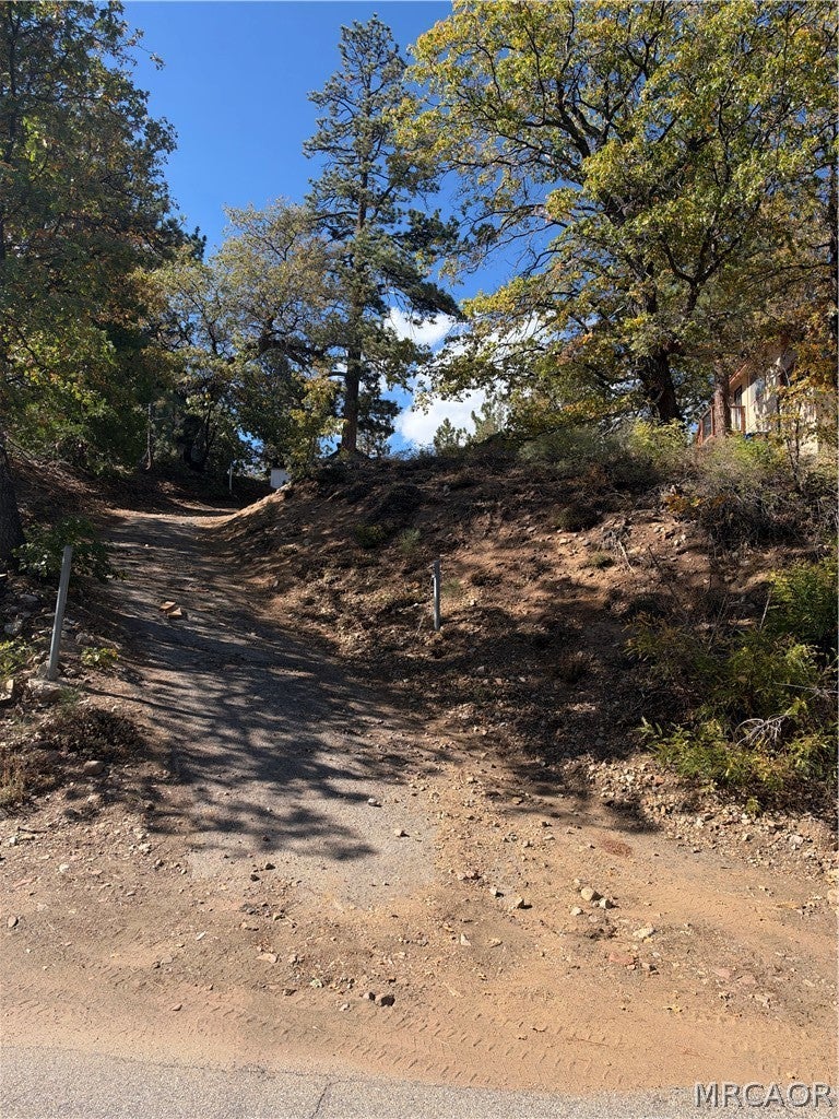 Photo of 699 Villa Grove Avenue, Big Bear City, CA 92314 (MLS # 32602329)