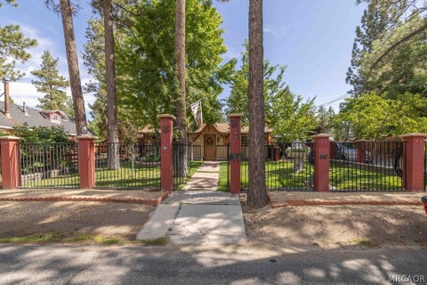 Photo of 500 E Meadow Lane, Big Bear City, CA 92314 (MLS # 32601914)