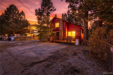 Photo of 44388 Silver Pine Road, Sugarloaf, CA 92386 (MLS # 32602484)
