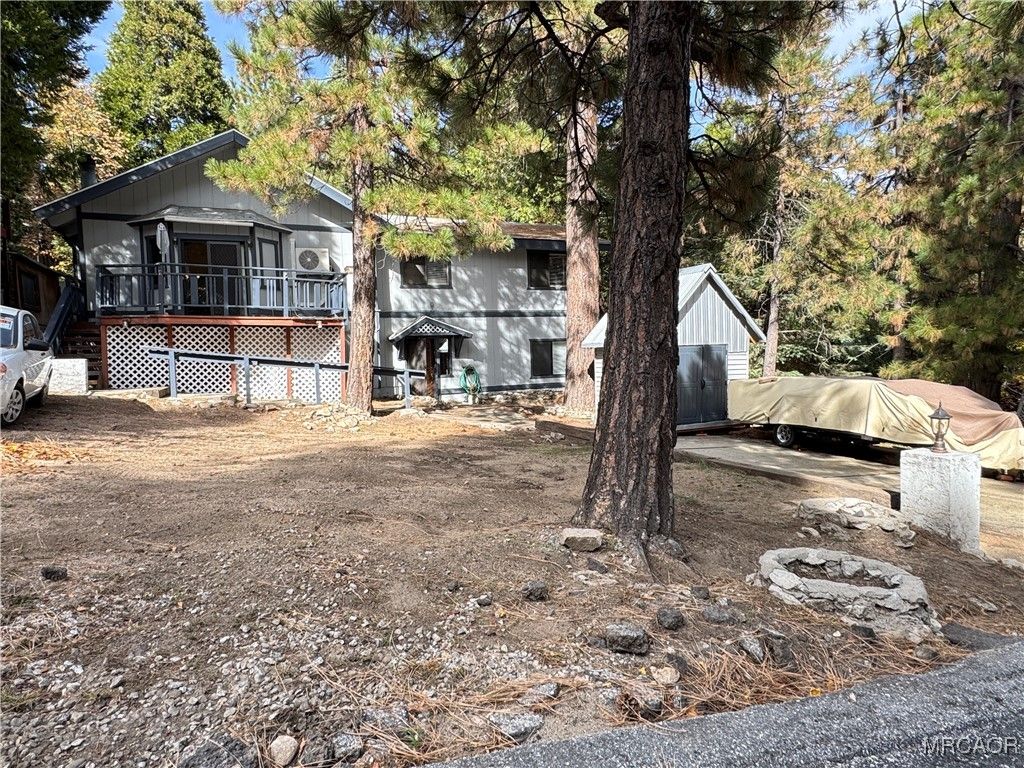 Photo of 31120 Mountain Oak Drive, Running Springs, CA 92382 (MLS # 32502603)