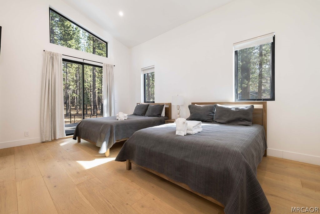 42421 Evergreen Dr, Big Bear Lake, CA, 92315, USA, 5 Bedrooms Bedrooms, ,6 BathroomsBathrooms,Residential,Contingent,42421 Evergreen Dr,32601066