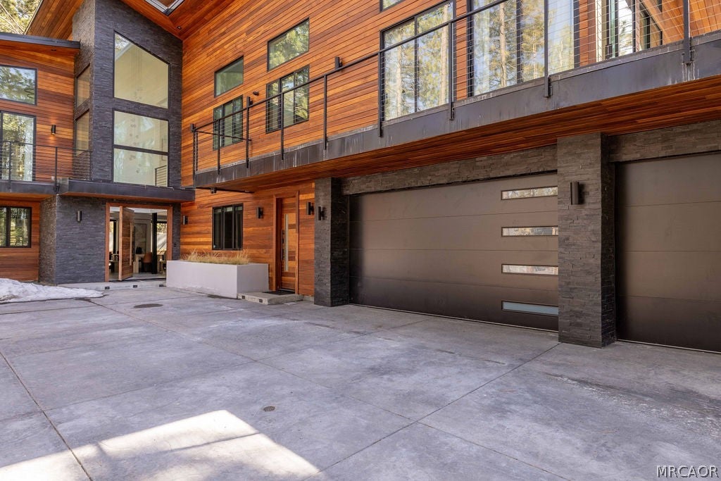 42421 Evergreen Dr, Big Bear Lake, CA, 92315, USA, 5 Bedrooms Bedrooms, ,6 BathroomsBathrooms,Residential,Contingent,42421 Evergreen Dr,32601066